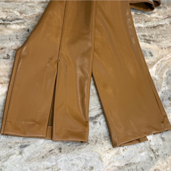 Women’s ABERCROMBIE & FITCH Ultra High Rise Faux Leather Pants Split Hem- Sz 10 - Picture 10 of 11
